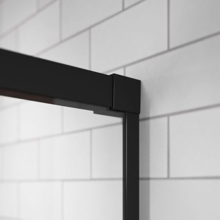 Radaway-Idea-Black-detal-profil-przyscienny-2-1140x1140